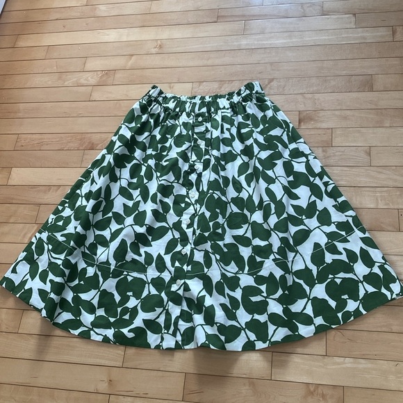 KATE SPADE Leaf Print button down Skirt with elastic waist Size 4 - Picture 14 of 17